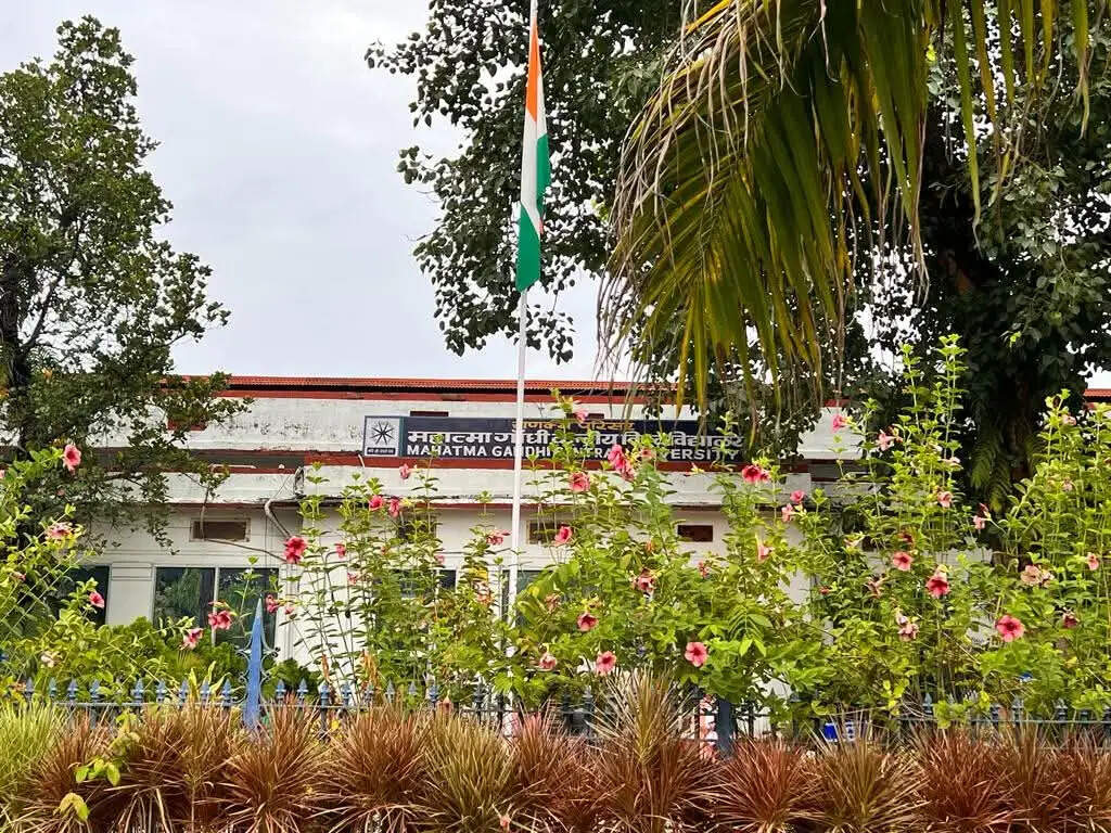 एमजीसीयू में स्नातकोत्तर कार्यक्रमों में प्रवेश हेतु आवेदन प्रक्रिया हुआ प्रारम्भ