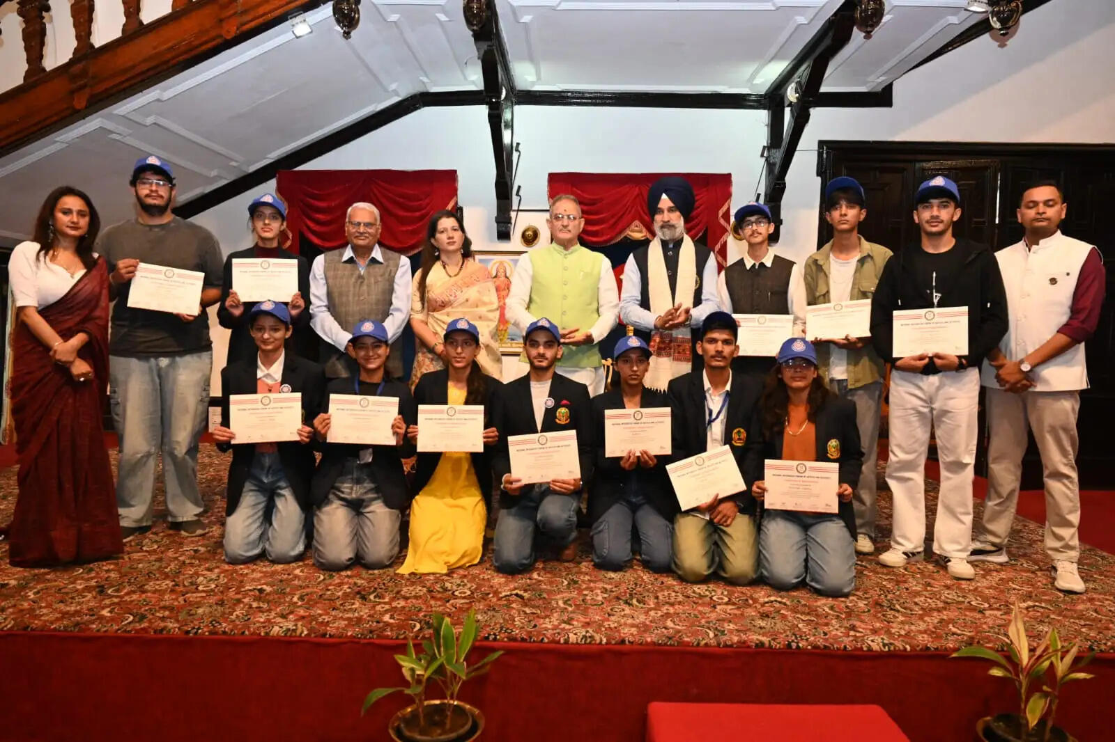 युवा राष्ट्र निर्माण में अपनी ऊर्जा लगाएं, रक्तदान को बनाएं जन-आंदोलन: राज्यपाल
