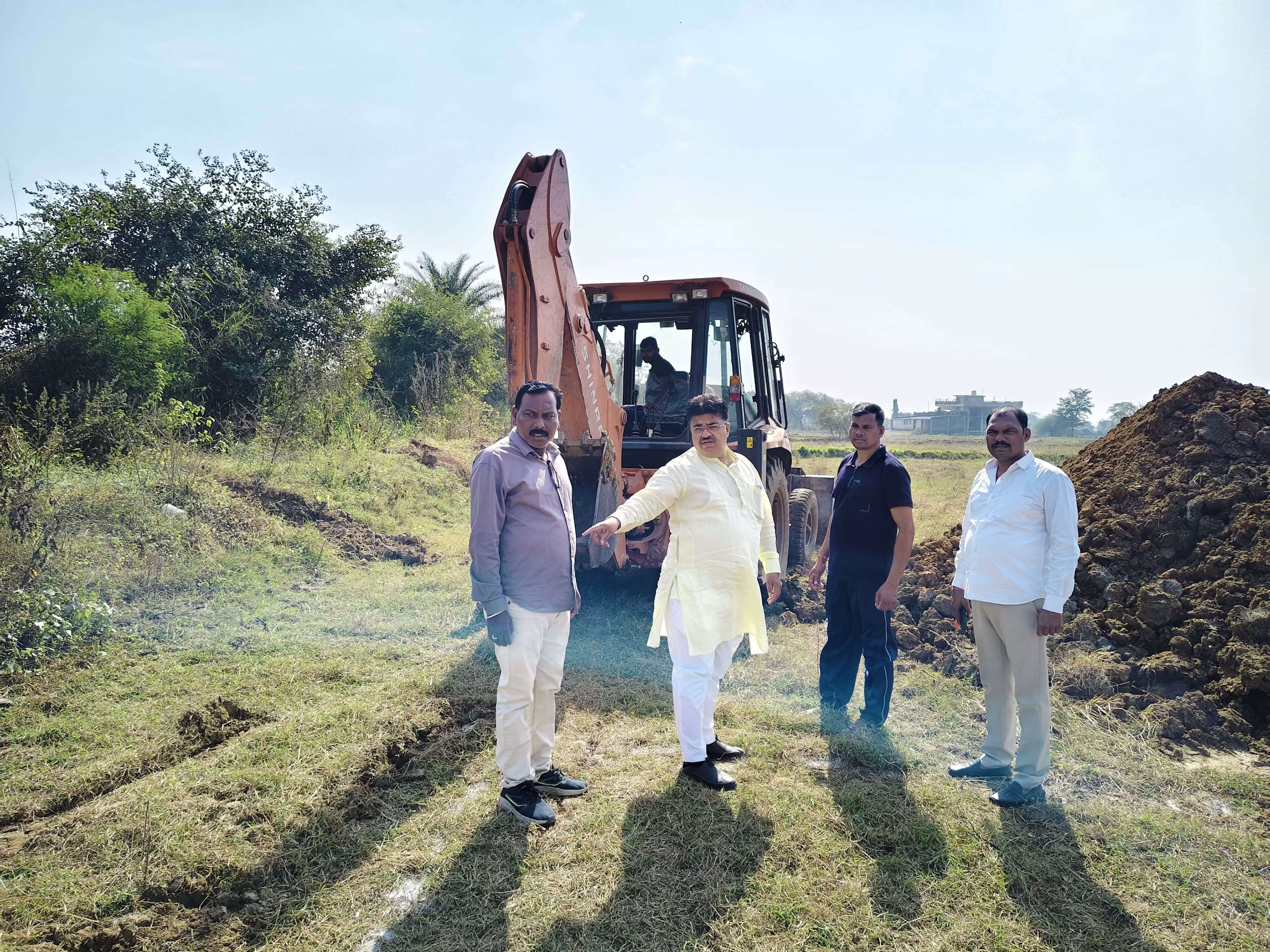 गोकुलपुर वार्ड में 600 मीटर सड़क निर्माण का शुभारंभ, लोगों की आवाजाही होगी सुगम