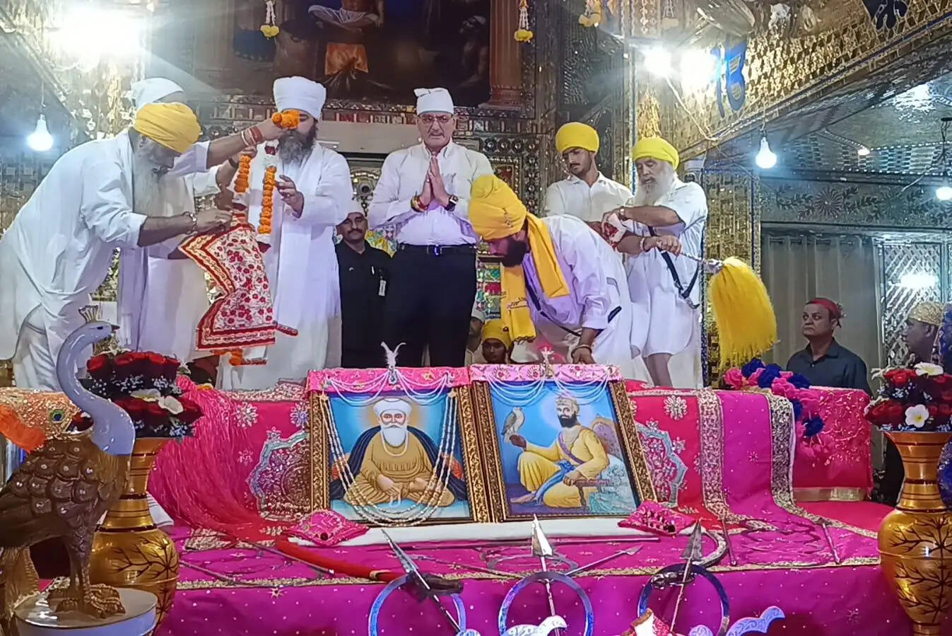राज्यपाल ने फतेहपुर में श्री सर्व धर्म पीठ के तपोस्थान मुख्य दरबार साहिब का किया लोकार्पण