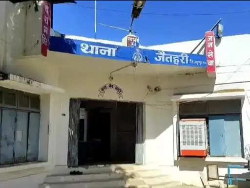 (अपडेट) अनूपपुर: खेत में बने घर में मिले शव की परिजनों ने कपड़ों से की पहचान, पुलिस डीएनए जांच कराएगी