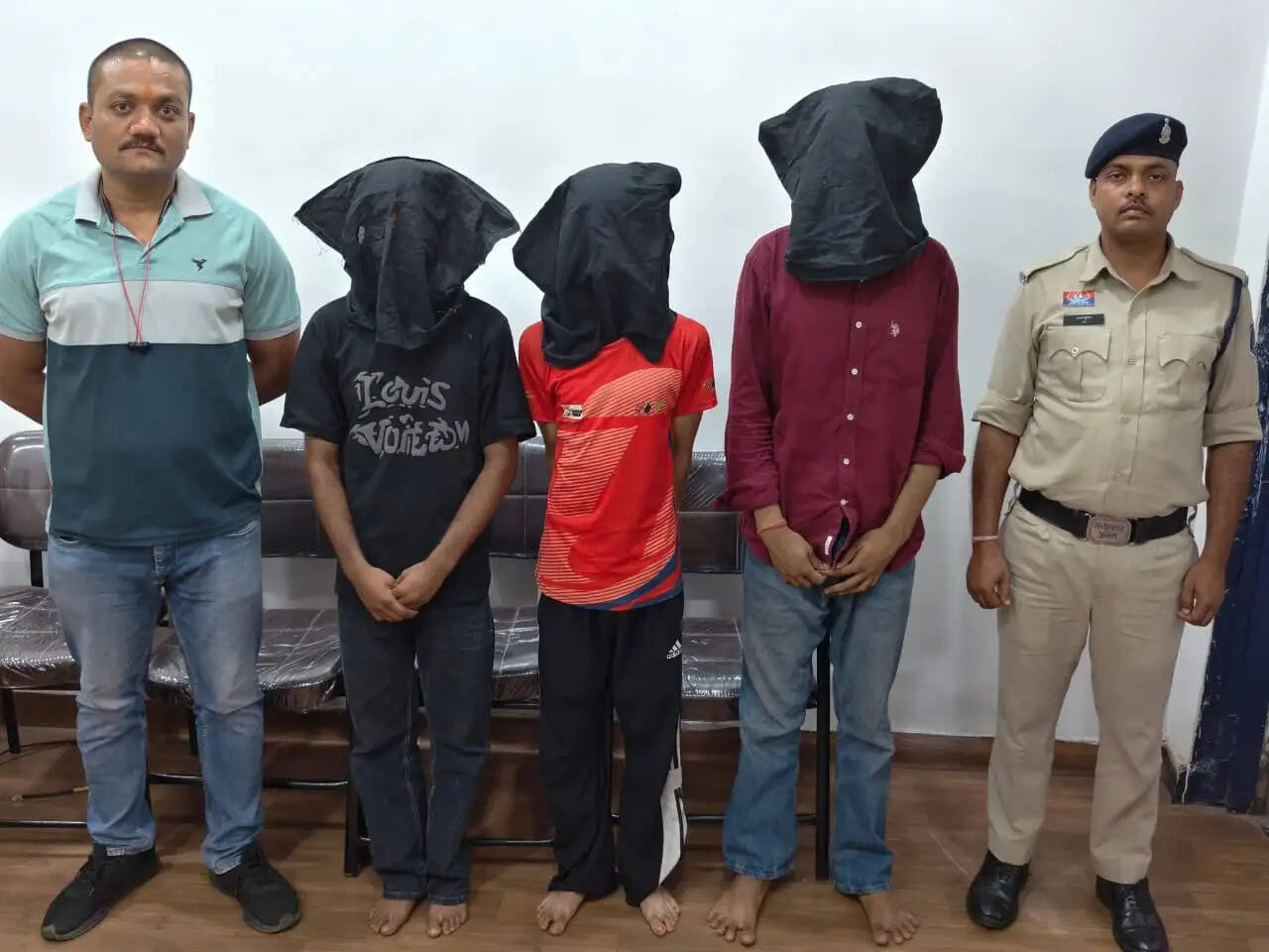 प्रोएक्टिव पुलिसिंग से टली बड़ी वारदात, कल्याण ज्वेलर्स में डकैती की साजिश नाकाम, तीन आरोपित गिरफ्तार