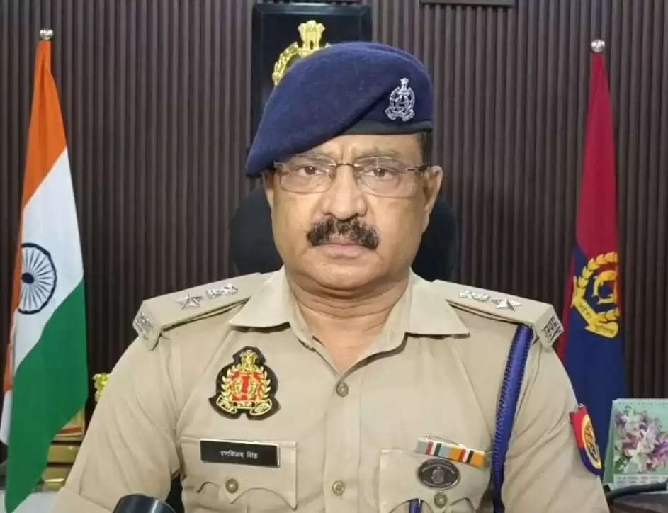 एसपी ने कहा जांच में झूठी निकली रास्ते में छात्राओं से छेड़खानी की शिकायत