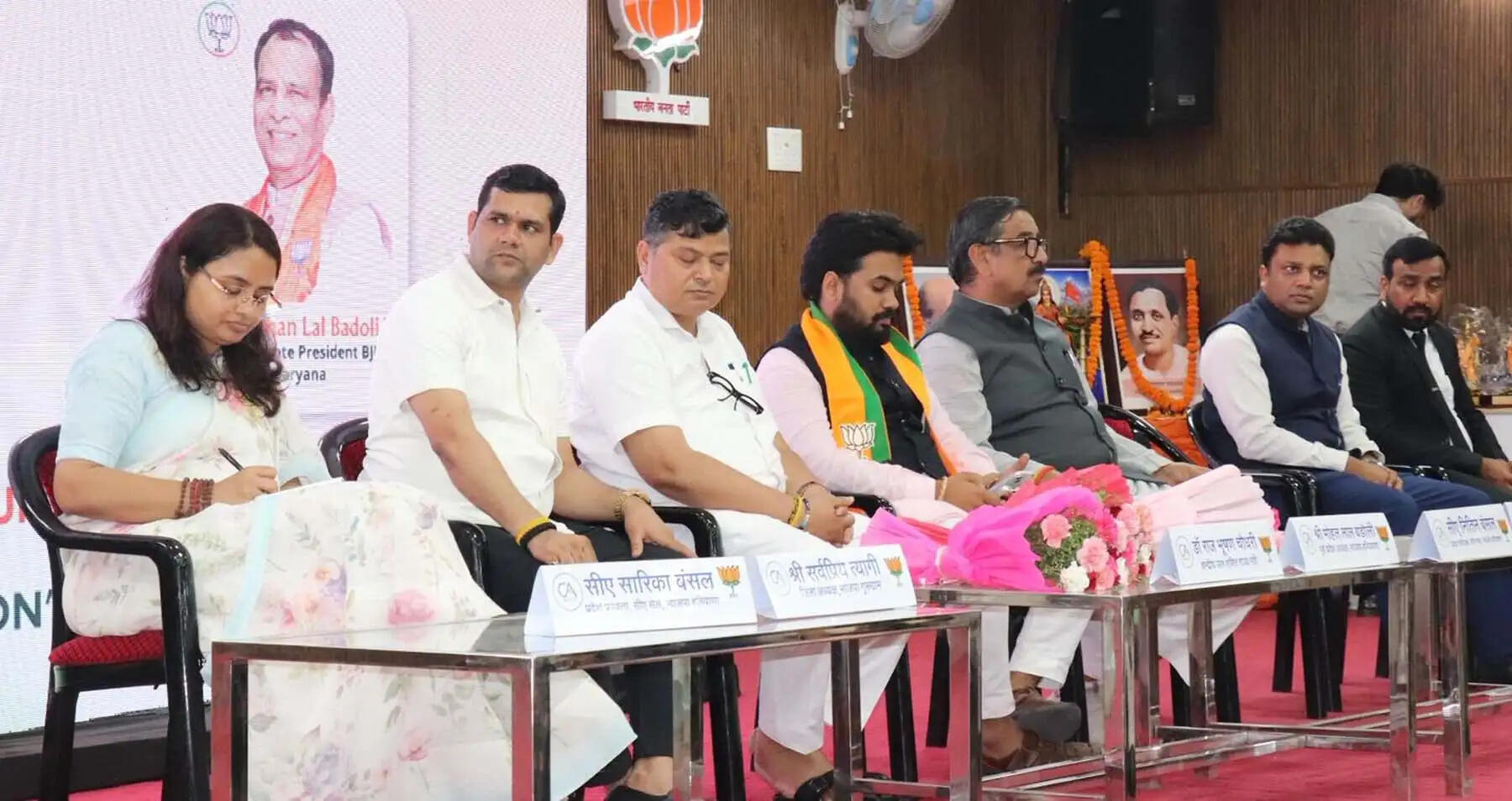 गुरुग्राम: देश की अर्थव्यवस्था मजबूत बनाने में सीए की भूमिका अहम: डा. राजभूषण चौधरी