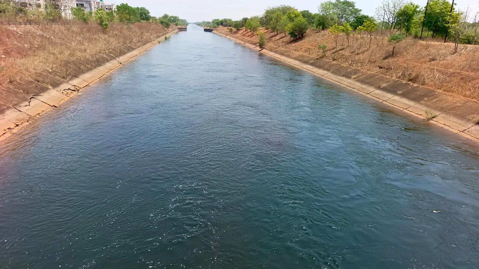 धमतरी : भीषण गर्मी में भी जलाशयों ने थामा जीवन का संबल