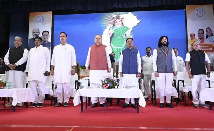 सेन समाज सनातन परंपराओं और सामाजिक समरसता का मजबूत आधार : मुख्यमंत्री साय