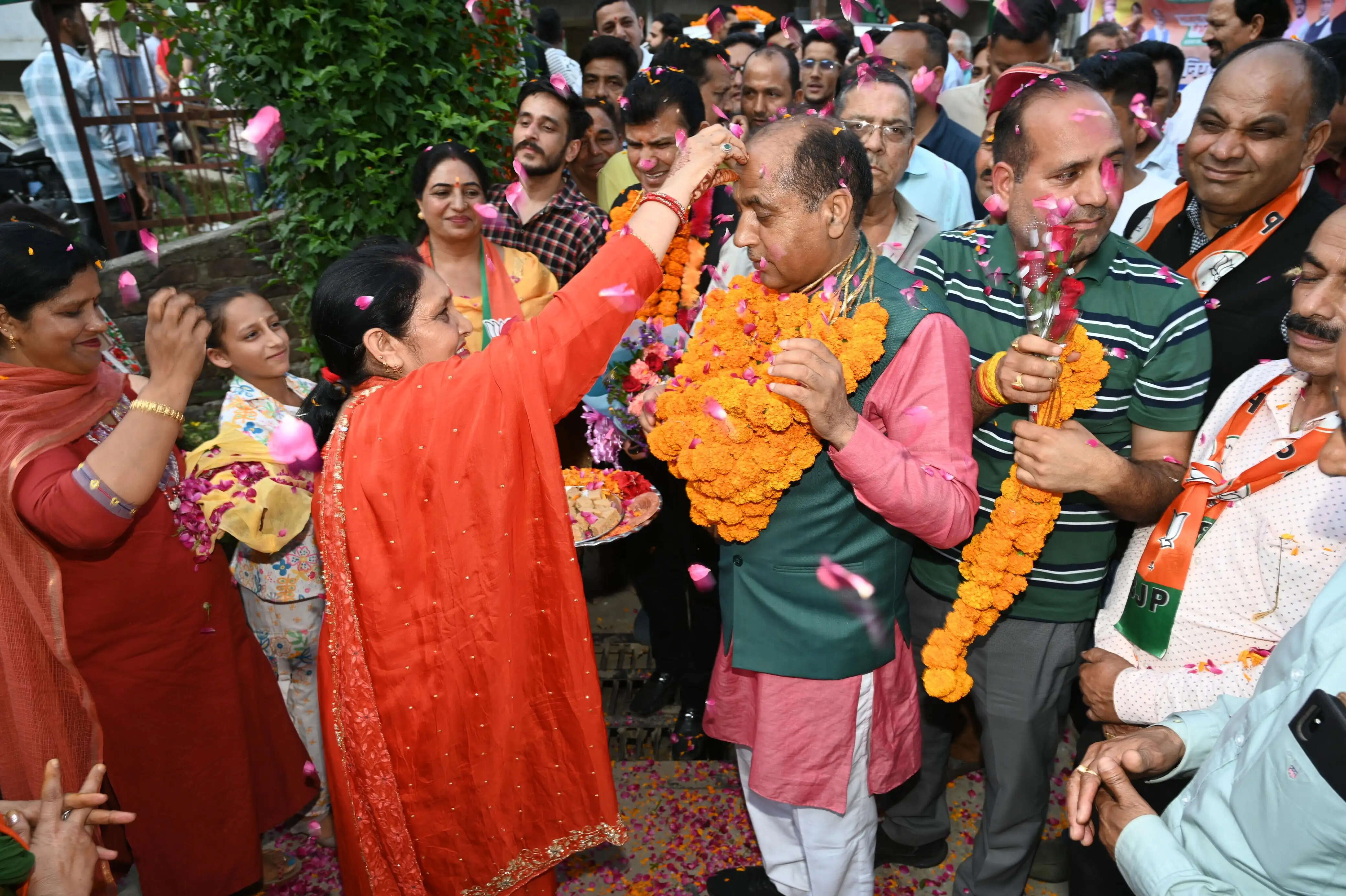 मंडी नगर निगमः जय राम ने भाजपा तो विक्रमादित्य ने कांग्रेस की ओर से संभाला मोर्चा
