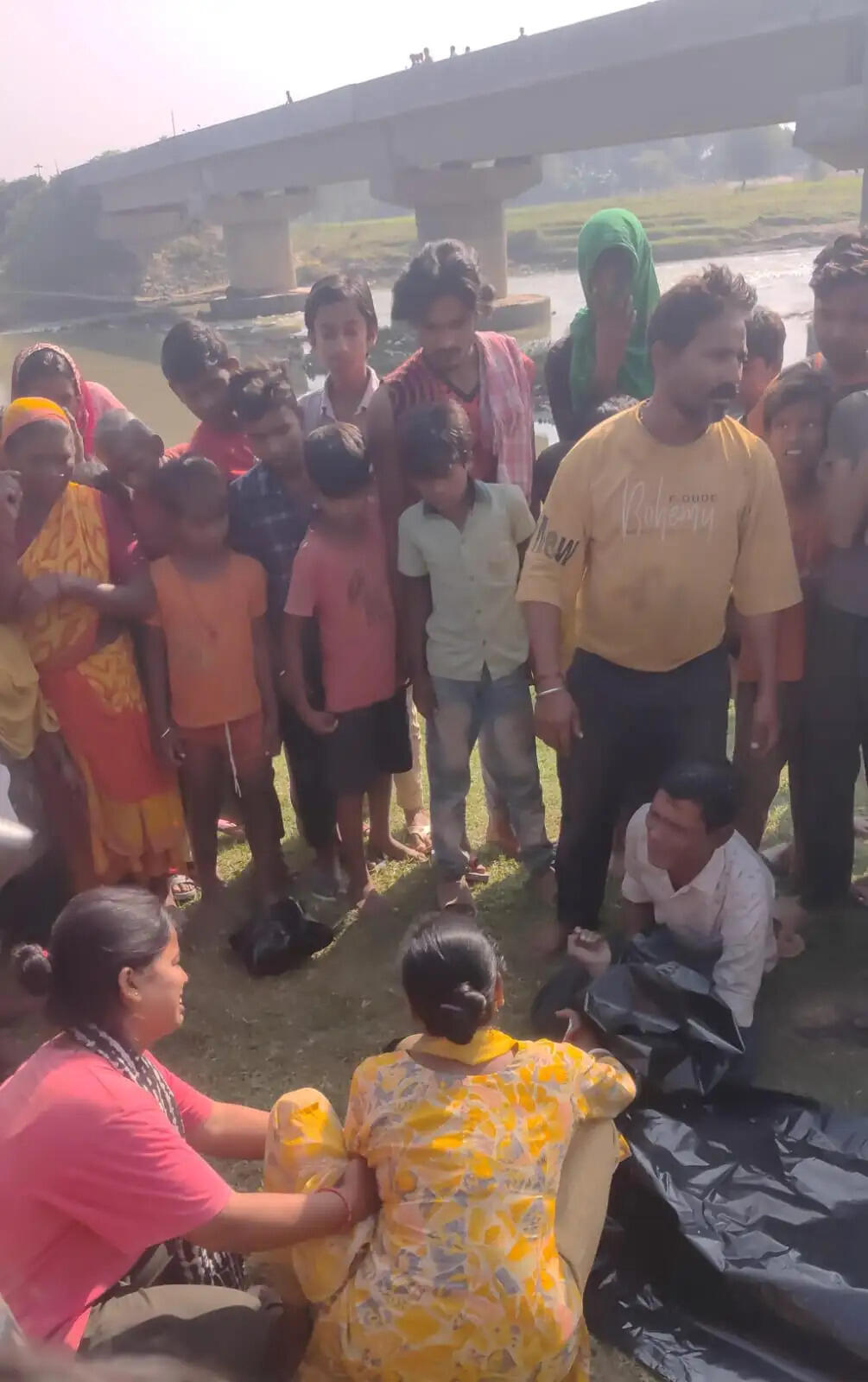 तिलयुगा नदी में मिला युवक का शव, निर्मली में मची सनसनी