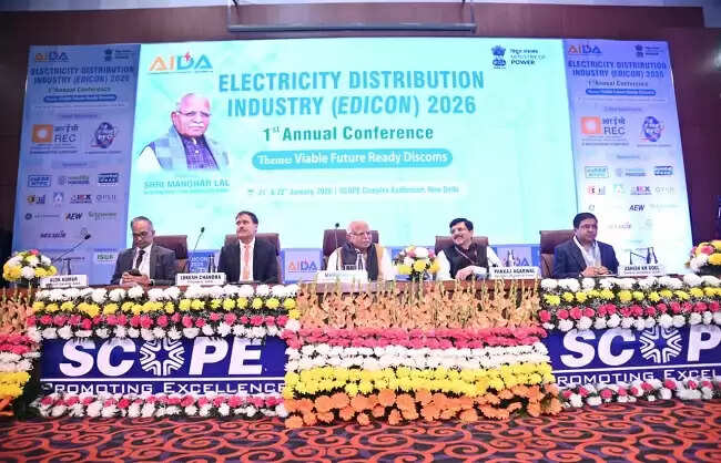 बजट सत्र में पेश हो सकता है लागत-अनुरूप प्रावधानों वाला विद्युत संशोधन विधेयक: मनोहर लाल