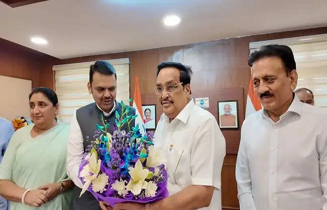 महाराष्ट्र में जल संसाधन योजनाओं के प्रभावी क्रियान्वयन को लेकर हुई उच्चस्तरीय बैठक