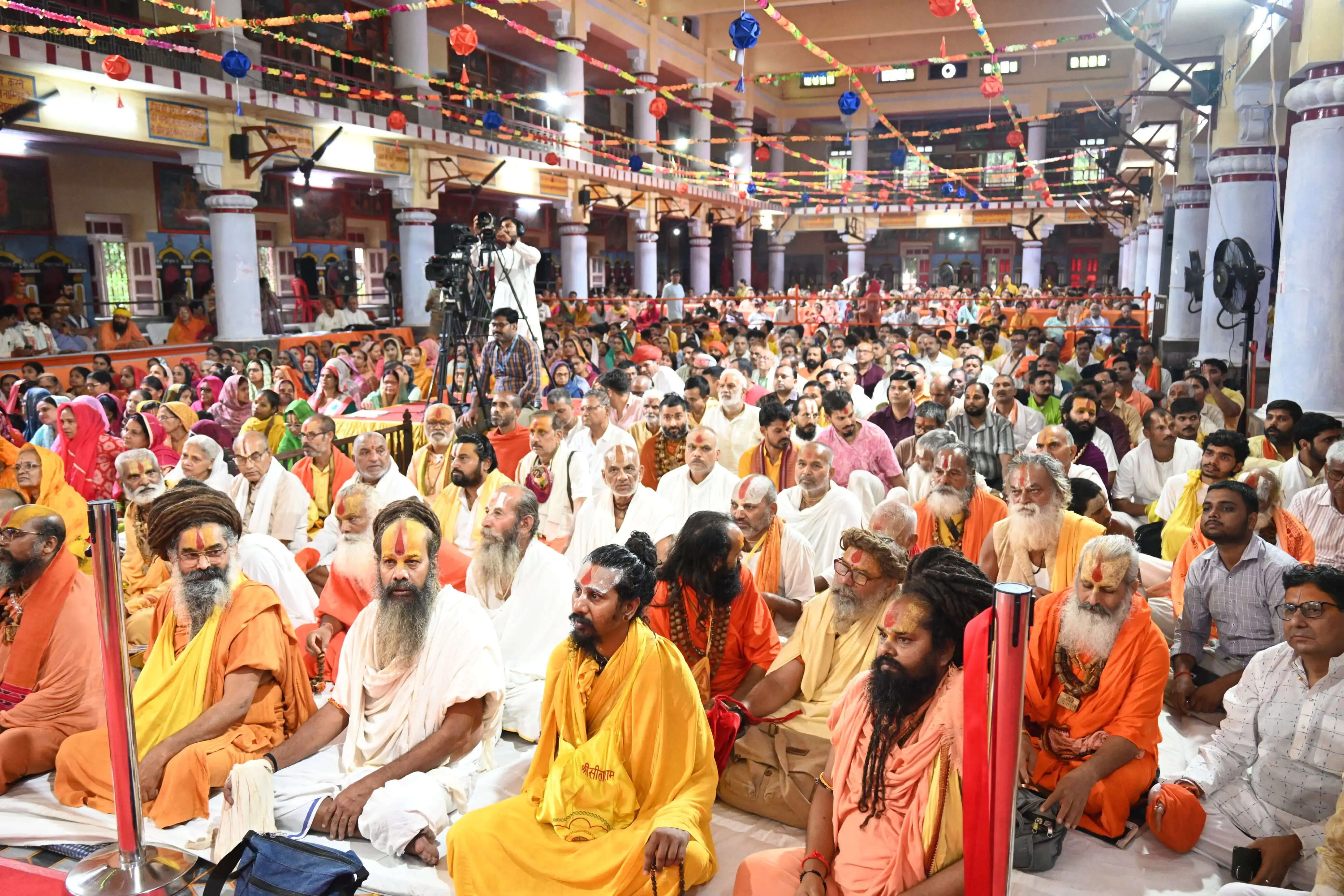 मृत्यु के भय को समाप्त करती है श्रीमद्भागवत कथा : स्वामी राजेंद्रदास