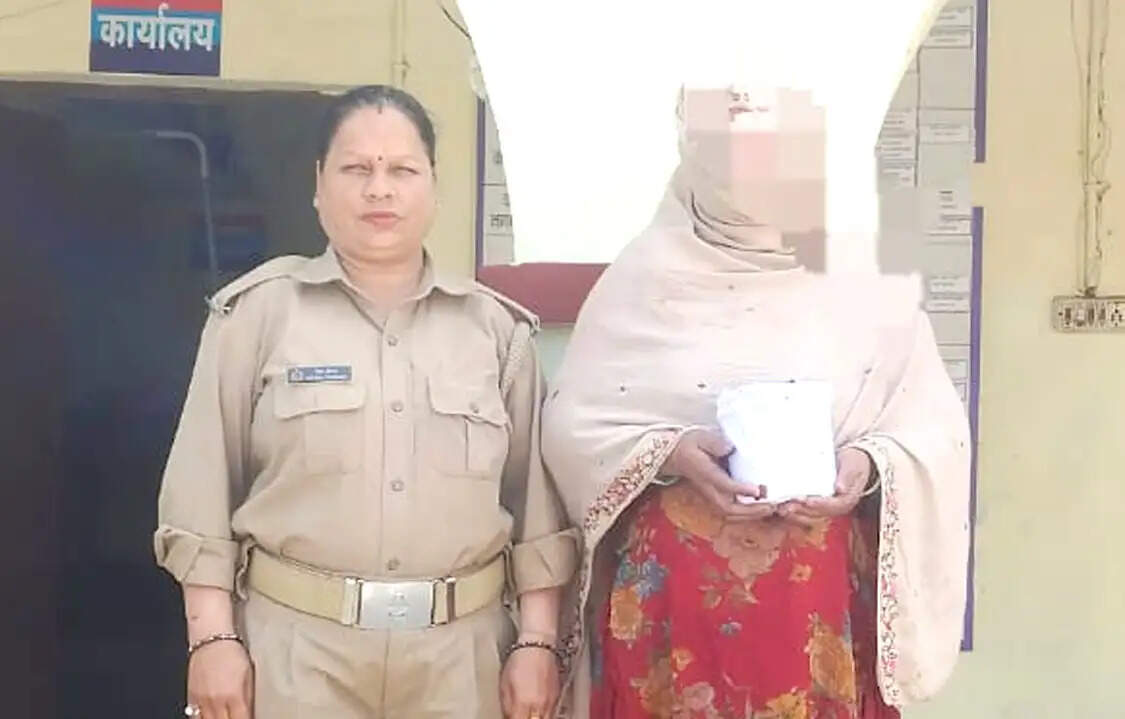 गोमांस के साथ महिला गिरफ्तार