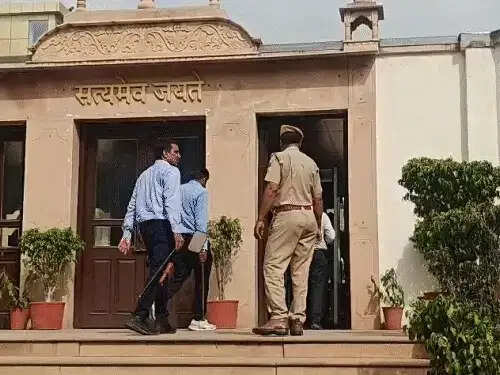 राजस्थान हाईकोर्ट को फिर बम से उड़ाने की धमकी