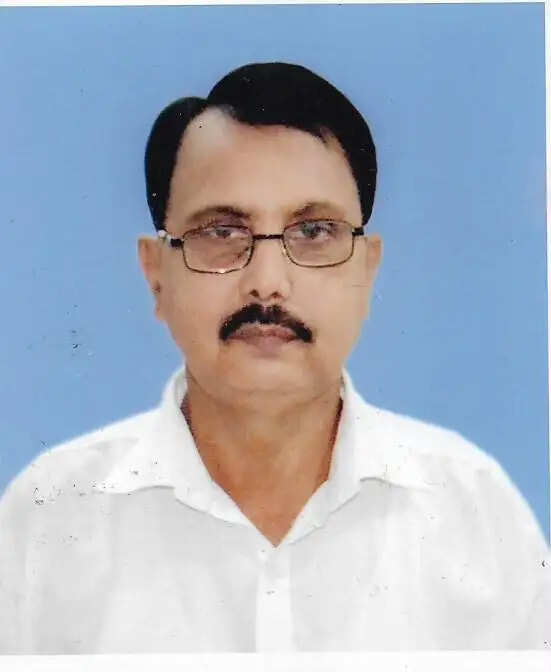 इंडिया नेटबुक्स साहित्य भूषण सम्मान से सम्मानित हुए साहित्यकार डॉ.अनुज प्रभात