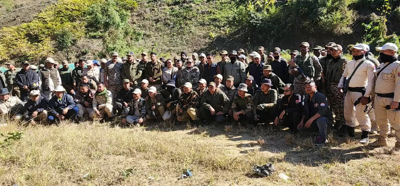 चुराचांदपुर में अवैध अफीम की खेती नष्ट, 22 एकड़ क्षेत्र किया गया साफ