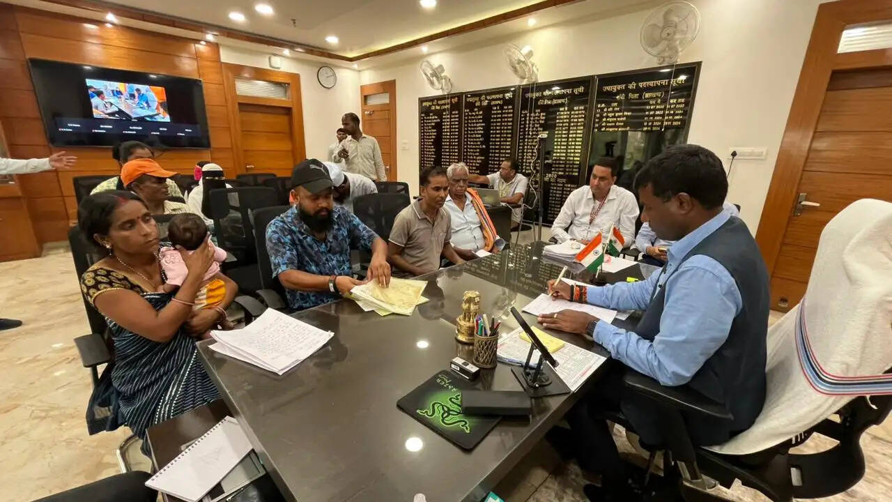 जनता दरबार में शिकायतकर्ताओं से दुर्व्यवहार होने पर होगी कार्रवाई : डीसी