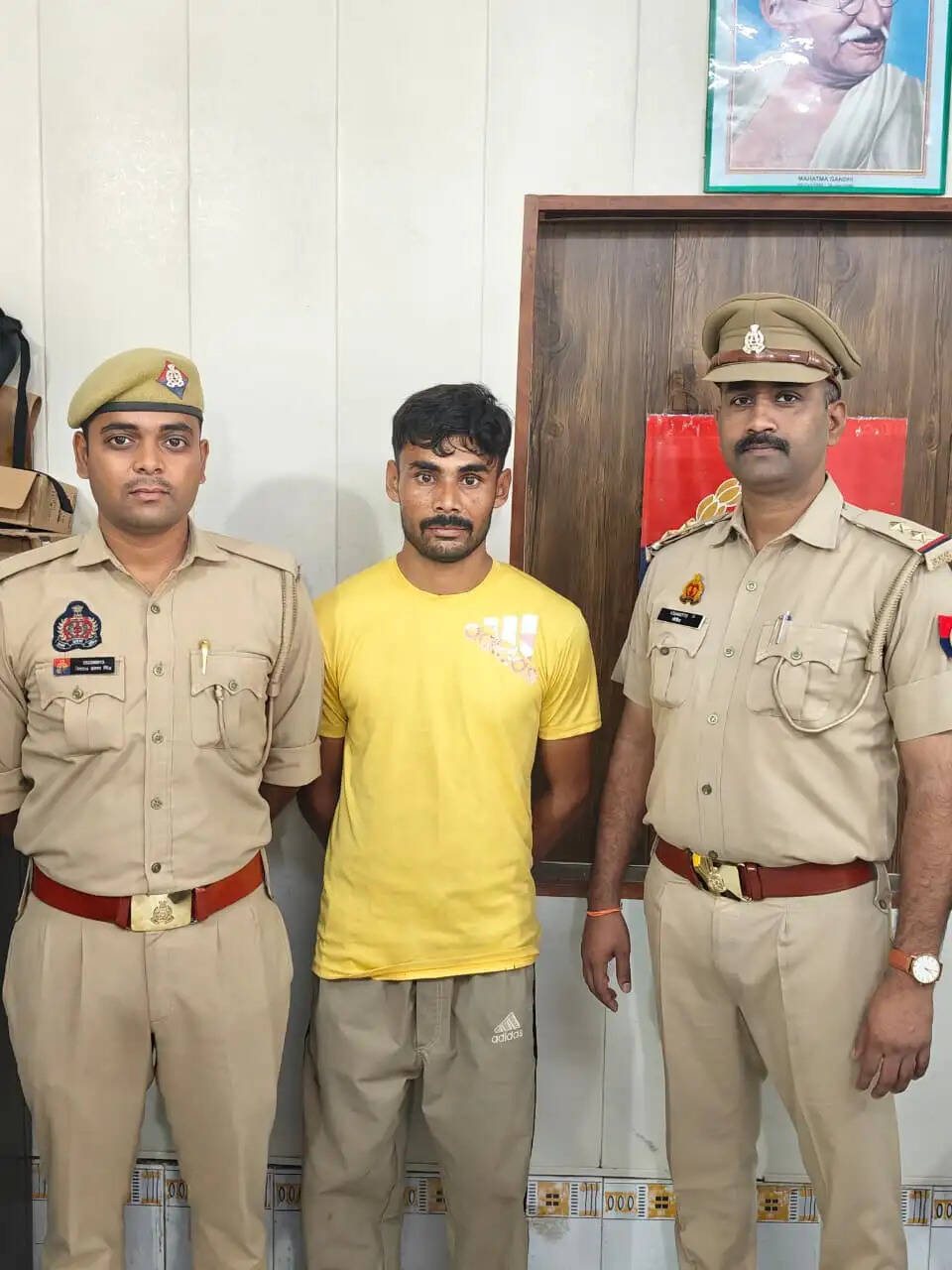 हरियाणा का इनामी लुटेरा गिरफ्तार, आंखों में मिर्च झोंककर आभूषण का थैला लूटने में था वांछित