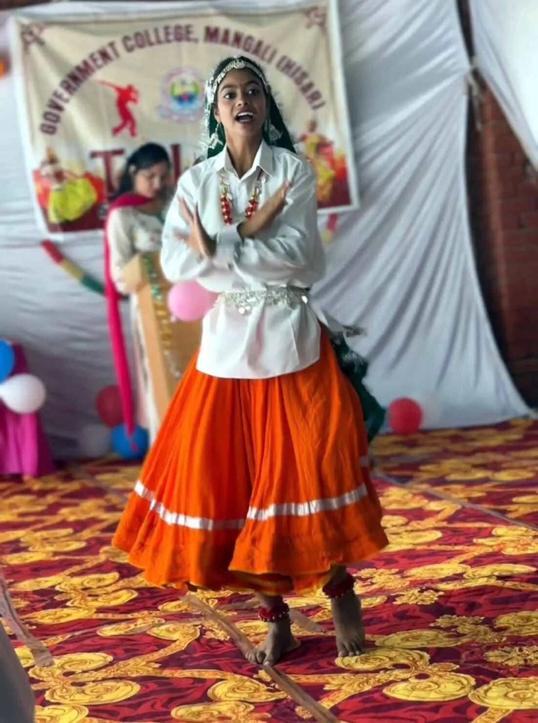 हिसार : मंगाली कॉलेज में विद्यार्थियों ने गायन-नृत्य समेत विभिन्न विधाओं में दिखाई प्रतिभा