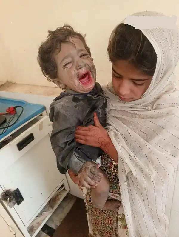 बलूचिस्तान के सुराब में पाकिस्तानी हवाई हमले का दावा, 30 से अधिक लोगों की मौत का दावा