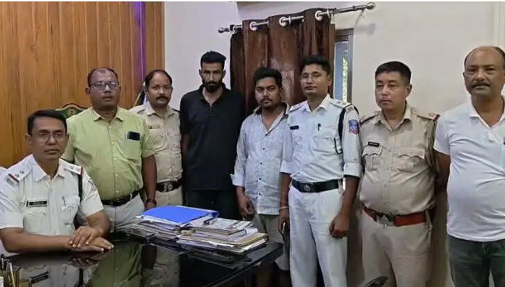 चायपत्ती लदा ट्रक गायब करने के आरोप में चालक समेत दो गिरफ्तार