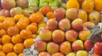 वाराणसी में नवरात्र के पहले दिन आसमान छूने लगे फलों&nbsp;के दाम