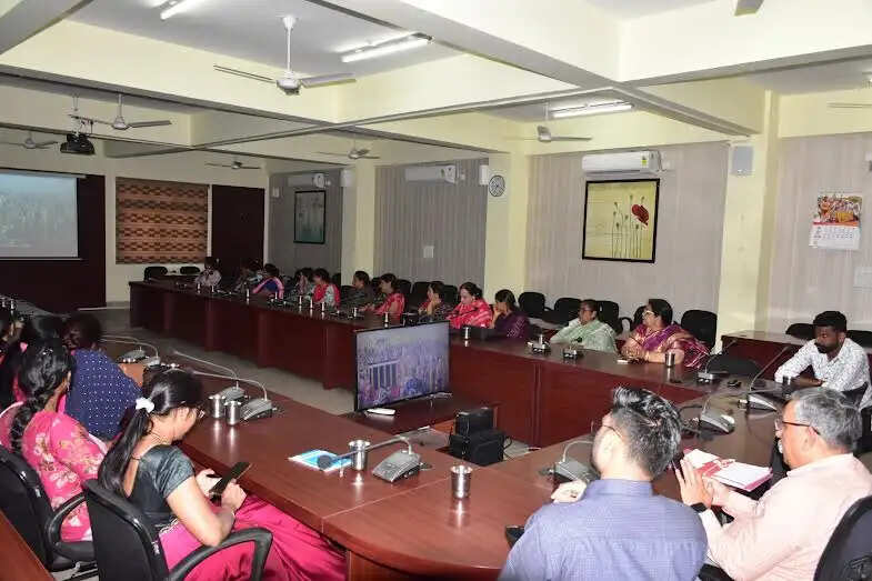 मंदसौरः मुख्यमंत्री ने जिले की 2.60 लाख लाड़ली बहनों को 39.05 करोड़ रुपये की सहायता राशि प्रदान की