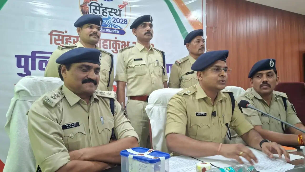 दमोह पुलिस की बड़ी कार्रवाई, 11.90 लाख रुपये की स्मैक के साथ दो तस्कर गिरफ्तार