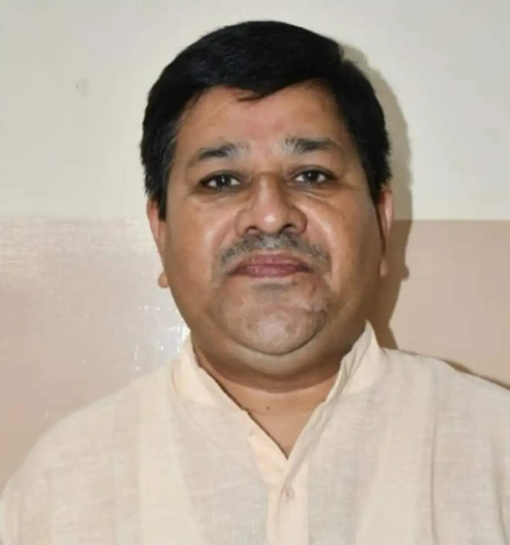 झारखंड में भीषण गर्मी के बीच अभिभावक संघ ने की स्कूलों के समय में बदलाव या छुट्टी घोषित करने की मांग