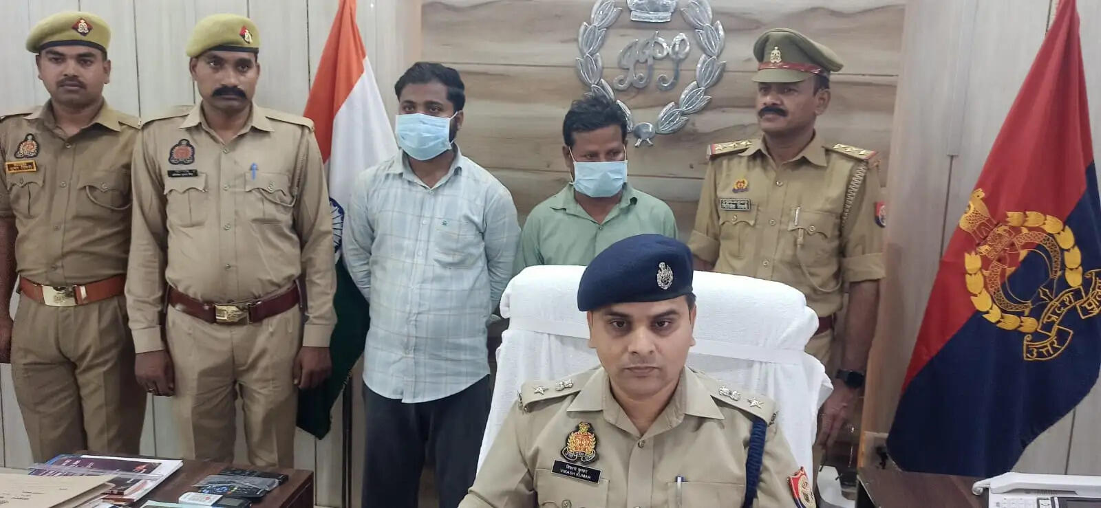बेसिक शिक्षा विभाग में नौकरी दिलाने के नाम पर धन उगाही, दो गिरफ्तार