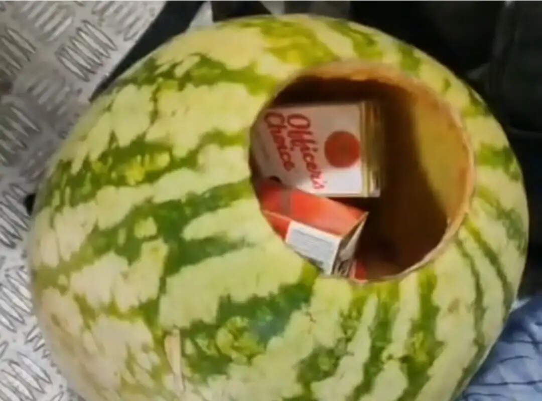 सारण में तरबूज और नमक की बोरियों से निकली शराब