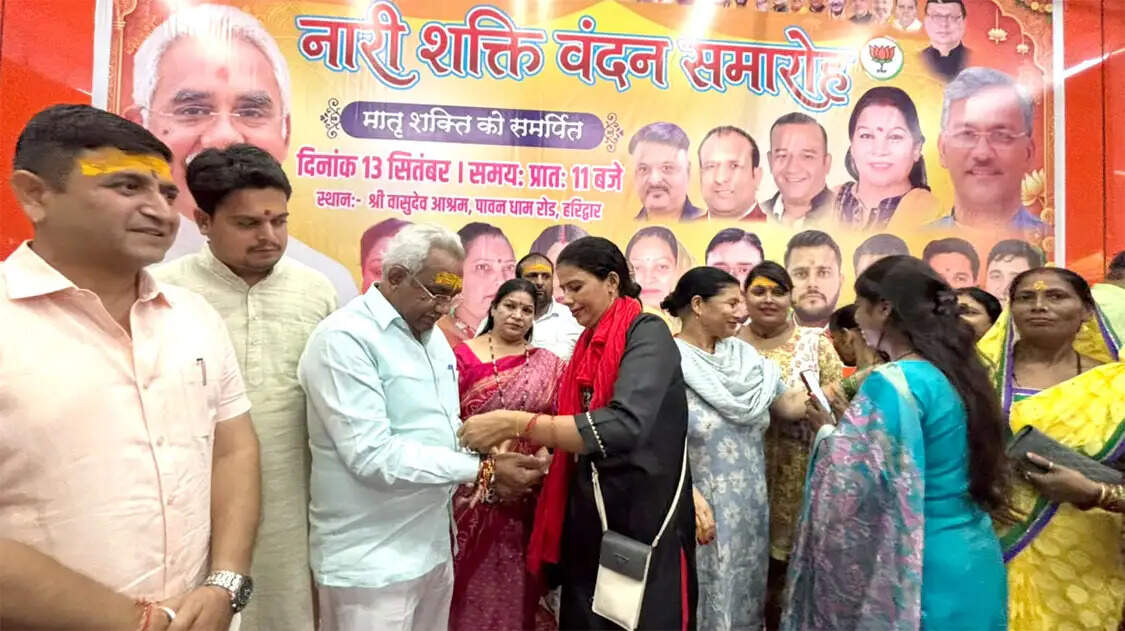 नारी शक्ति की भागीदारी से ही बनेगा सशक्त और विकसित भारत: मदन कौशिक