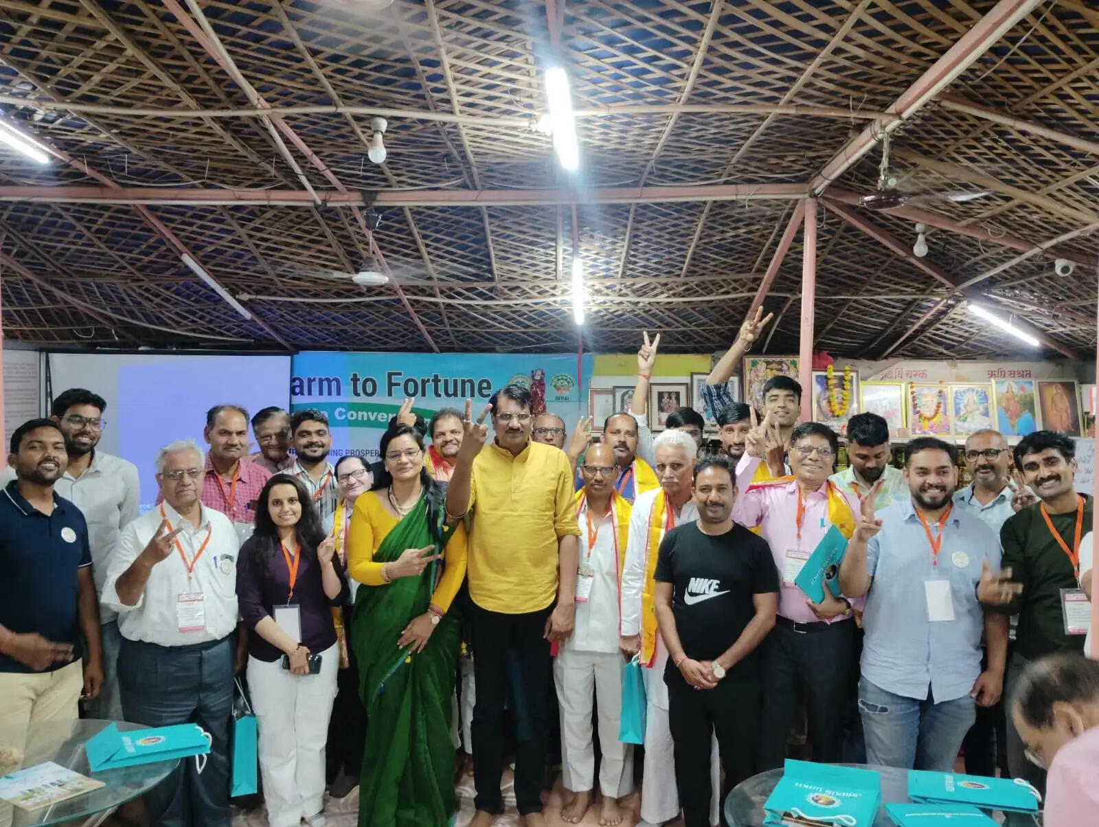 गौ आधारित स्टार्टअप से बदलेगा भारत का भविष्य