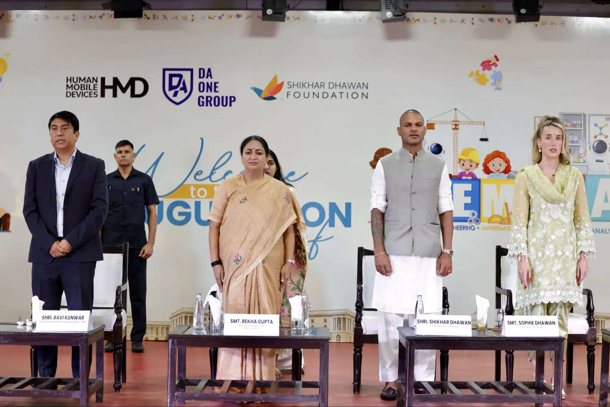 मुख्यमंत्री ने पीतमपुरा में स्टेम नवाचार लैब का किया उद्घाटन, बोलीं- सरकारी स्कूलों में विश्वस्तरीय सुविधाओं का विस्तार जारी