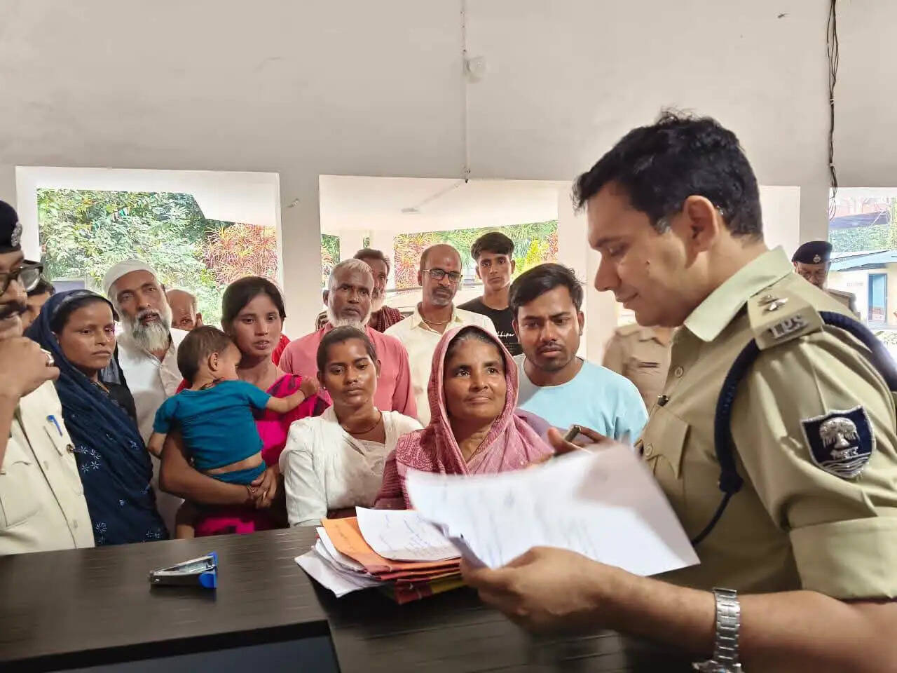 एसपी की जन सुनवाई में उमड़ी फरियादियों की भीड़, त्वरित कार्रवाई का निर्देश