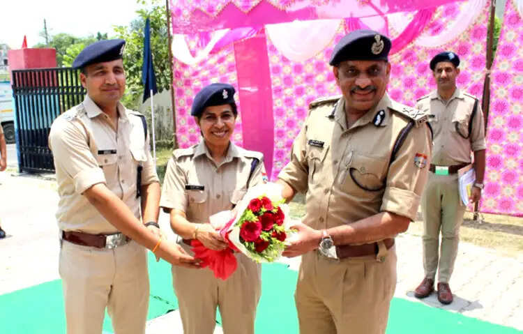 पुलिस महानिरीक्षक रेलवे ने यात्रियों की सुरक्षा पर दिया विशेष जोर