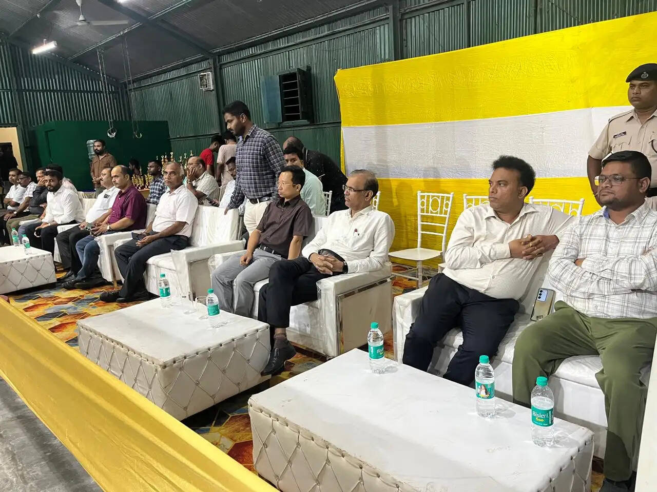 अलीपुरद्वार जंक्शन में अंतर-विभागीय बैडमिंटन सीरीज-2026 के दूसरे संस्करण का शुभारंभ