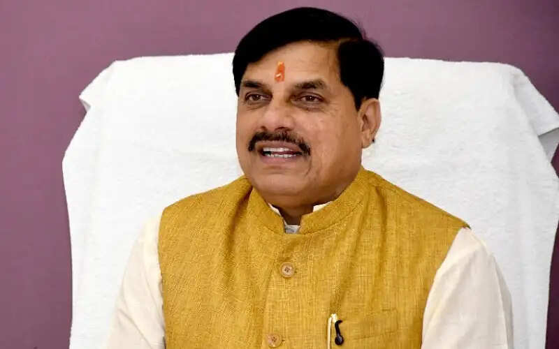सामूहिक विवाह सम्मेलन फिजूल खर्ची और दिखावे पर रोक का है संदेश : मुख्यमंत्री डॉ. यादव