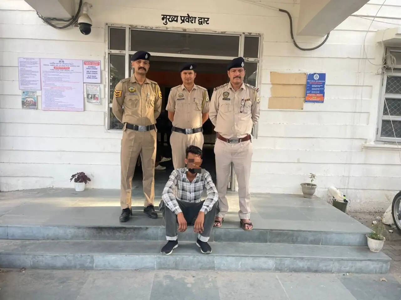 पांवटा साहिब में ट्रक से 2 किलो से ज्यादा भुक्की बरामद, चालक गिरफ्तार
