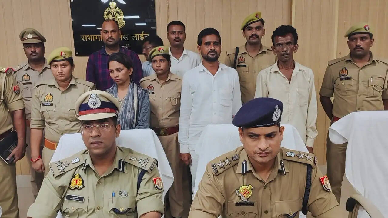 हनी ट्रैप में फंसे वाल्टरगंज थानेदार ने की थी आत्महत्या, तीन गिरफ्तार