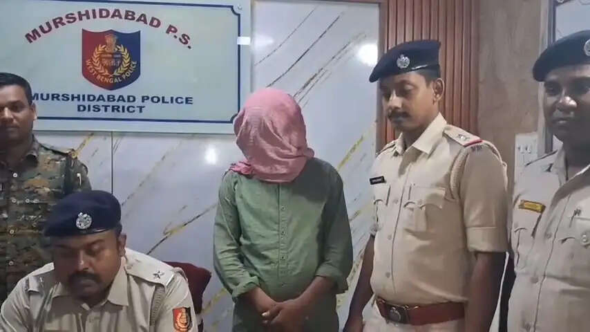 मुर्शिदाबाद में 7 एमएम पिस्तौल और कारतूस के साथ एक गिरफ्तार