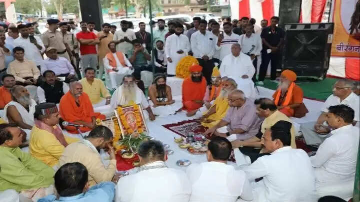 रानी लक्ष्मीबाई की समाधि देशभक्तों का तीर्थ: जयभान सिंह पवैया