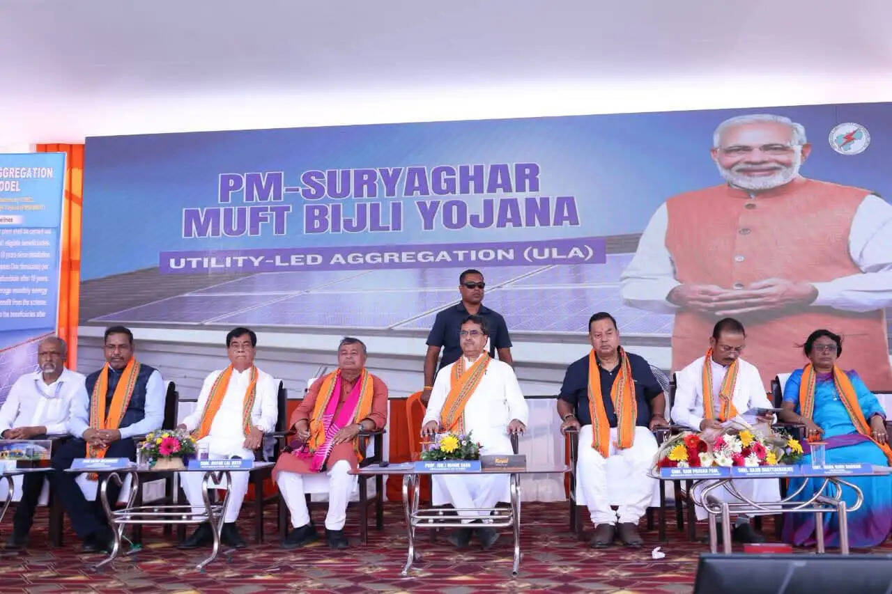 अगरतला में 1,437 करोड़ की भूमिगत बिजली केबल परियोजना की आधारशिला स्थापित