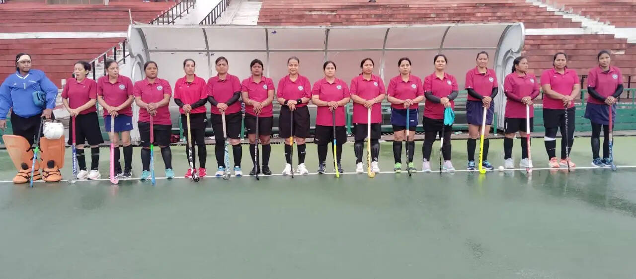 गोरखपुर की बेटी का कमाल: अंतरराष्ट्रीय कोच रीता मिश्रा के नेतृत्व में उत्तर प्रदेश महिला हॉकी टीम ने हिमाचल प्रदेश काे 2-0 से किया पराजित