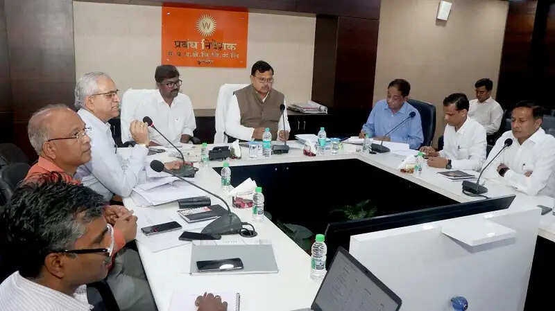 आरडीएसएस के कार्यों का समय पर उपभोक्ताओं को मिले लाभ : ऊर्जा मंत्री तोमर