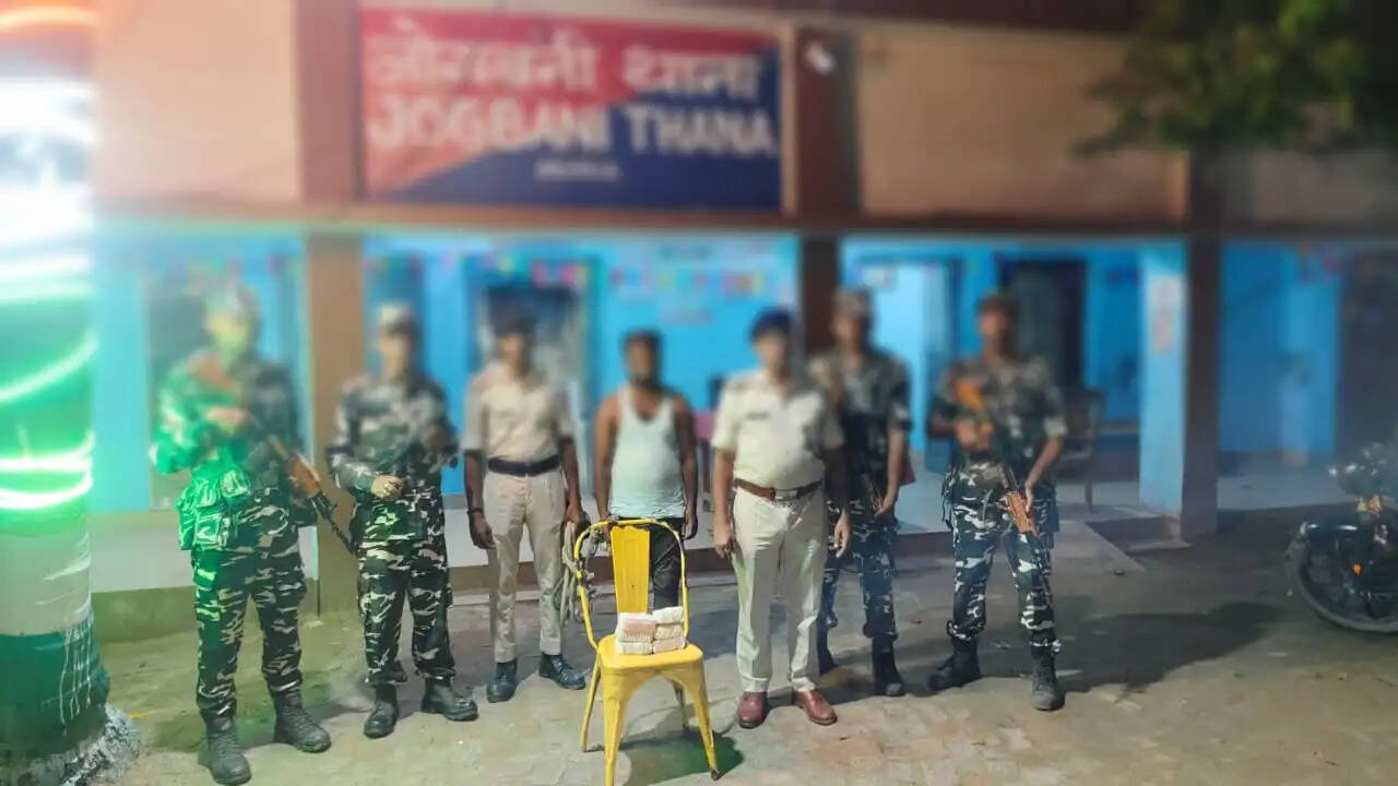 ब्राउन शुगर के साथ युवक गिरफ्तार, एसएसबी और जोगबनी थाना पुलिस की संयुक्त कार्रवाई