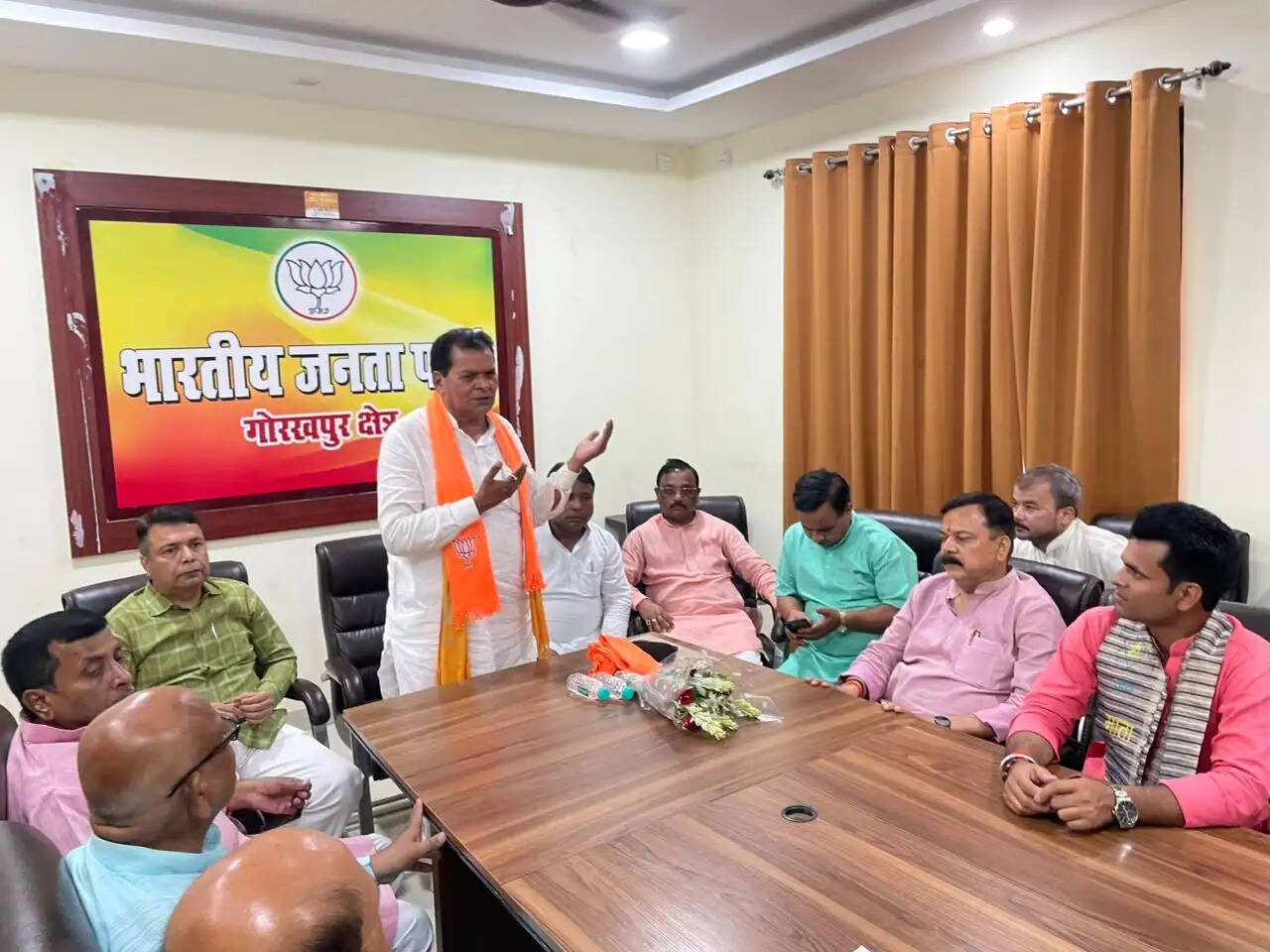 भाजपा में हर कार्यकर्ता का सम्मान : क्षेत्रीय अध्यक्ष विनोद राय