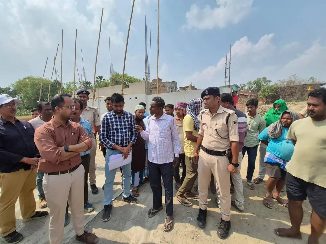 रैयतों को मुआवजे के लिए दिघवारा में दो दिनों का विशेष शिविर का होगा आयोजन:डीएम