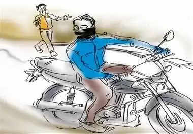 बाइक सवार बदमाशों ने मोबाइल फोन लूटा