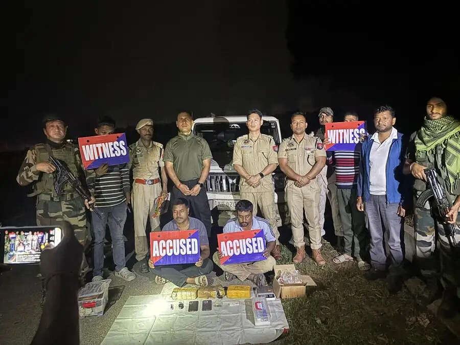 श्रीभूमि के बदरपुर रेलवे स्टेशन पर ड्रग्स के साथ युवक गिरफ्तार