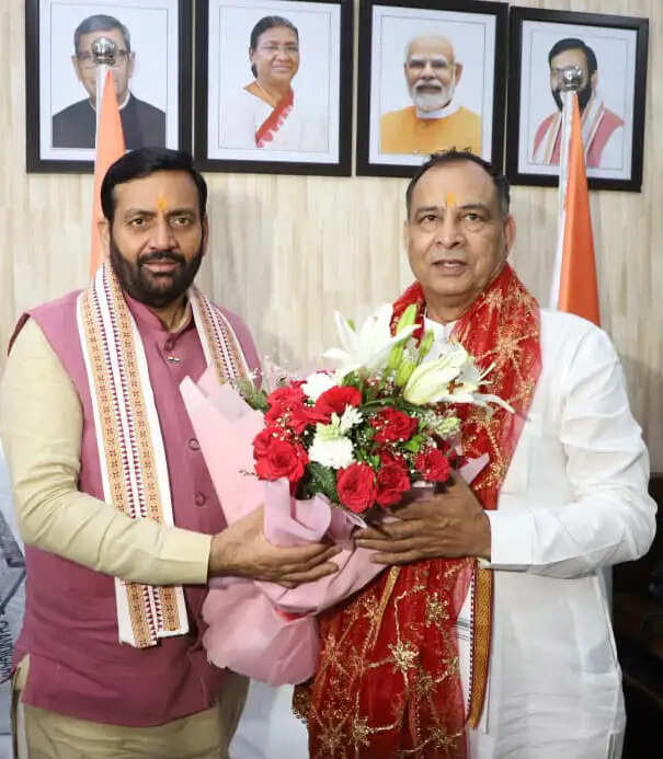 मोहन लाल बडौली ने हरियाणा सार्वजनिक उपक्रम ब्यूरो के चेयरमैन का कार्यभार संभाला